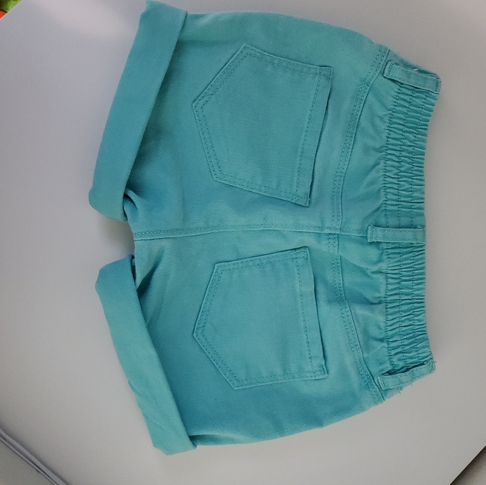 Osh kosh shorts - Picture 3 of 3